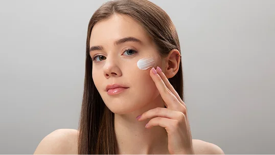 What kind of moisturisers work well for dry skin